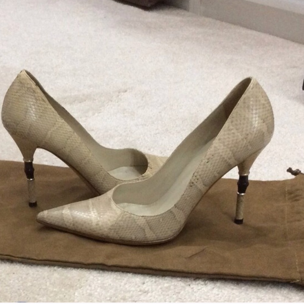 Authentic Gucci python pumps